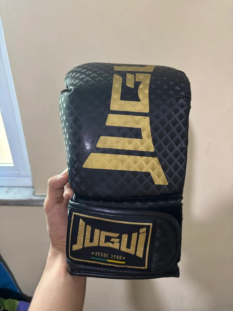 LUVA DE BOXE / MUAY THAI JUGUI NOVA - NUNCA USADA! ? - Foto 3