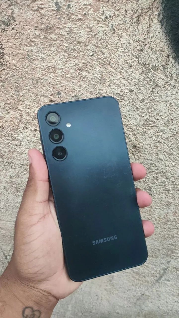 Celular a16