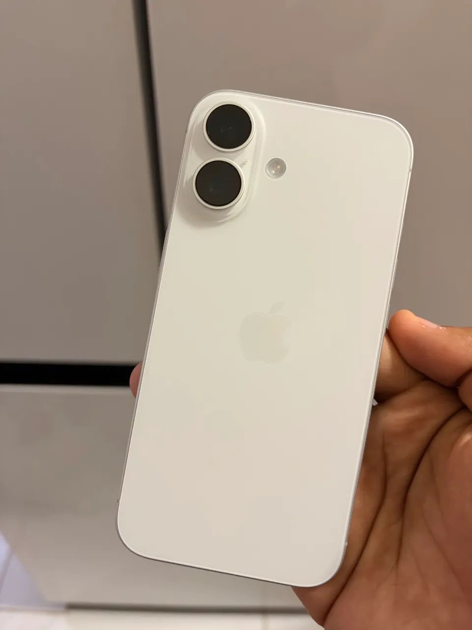 iPhone 16  - Foto 3
