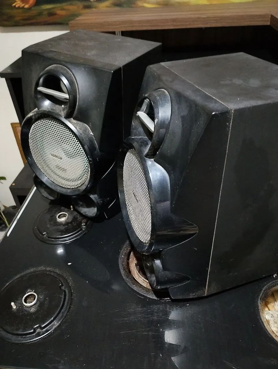 Conjunto duas caixas de som Philips em perfeito estado funciona perfeitamente 