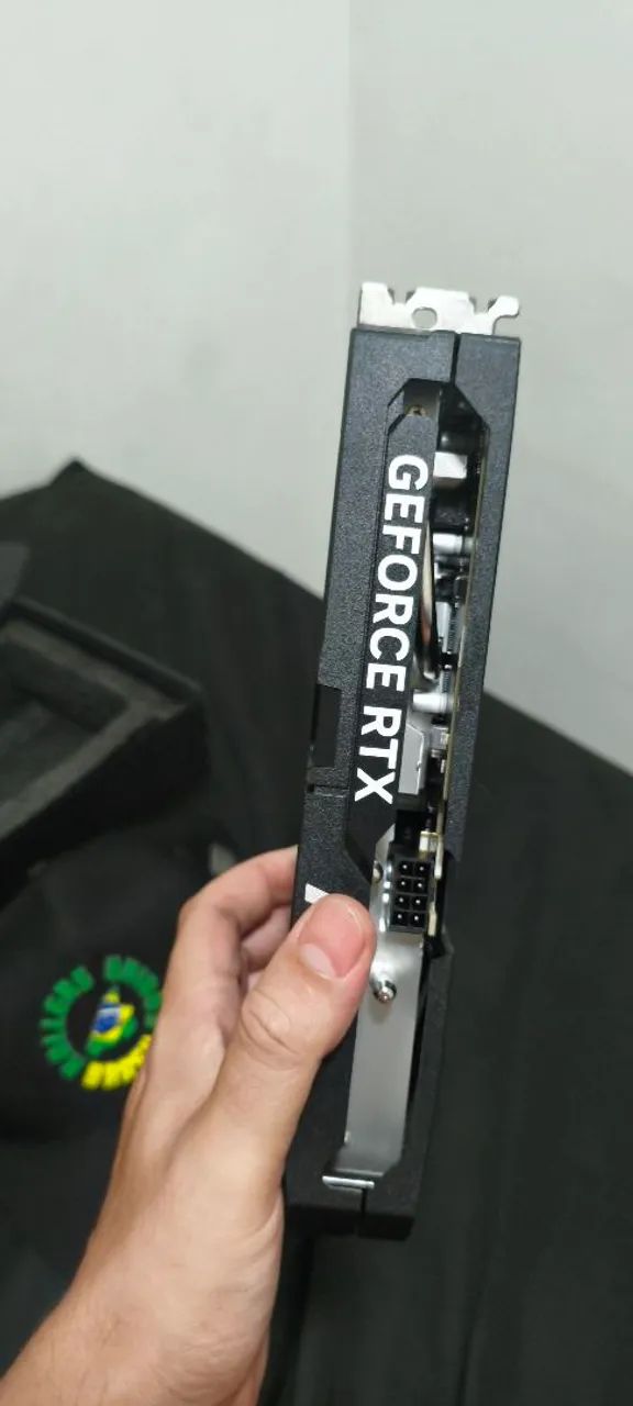 RTX 5060 TI 8GB MSI - Foto 3