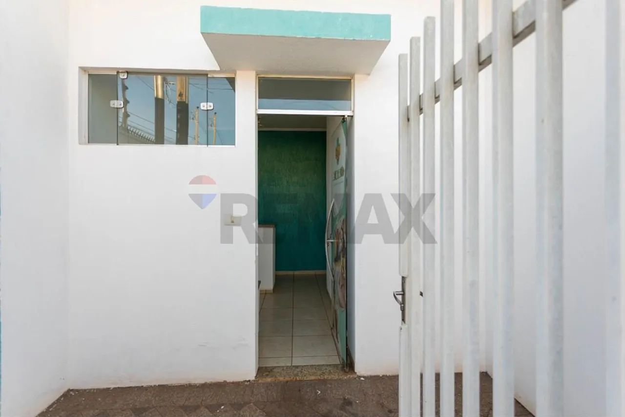 OPORTUNIDADE PARA CLÍNICAS, CONSULTÓRIOS COM MORADIA EM JABOTICABAL - Foto 2