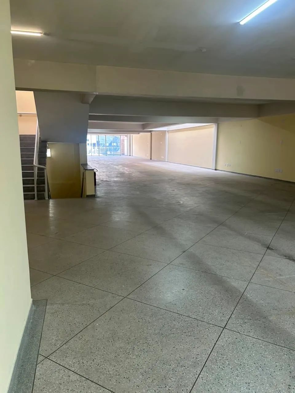 Prédio comercial na Rua Marechal Deodoro, 314  950 m² - Foto 2