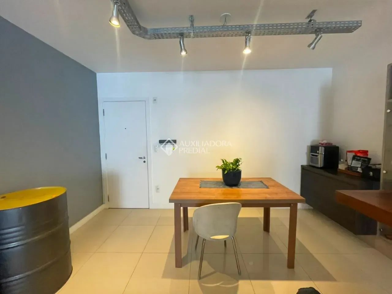 Apartamento para alugar no bairro Pantanal, em Florianópolis. - Foto 5