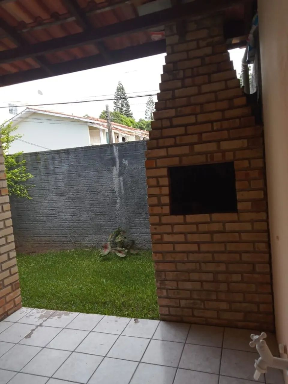 Casa térrea com 2 dormitórios + amplo quintal no Bairro dos Ingleses! Confira! - Foto 4