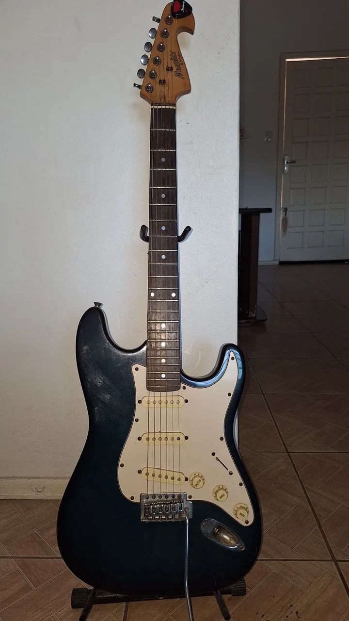 ? Guitarra Memphis by Tagima - Foto 2