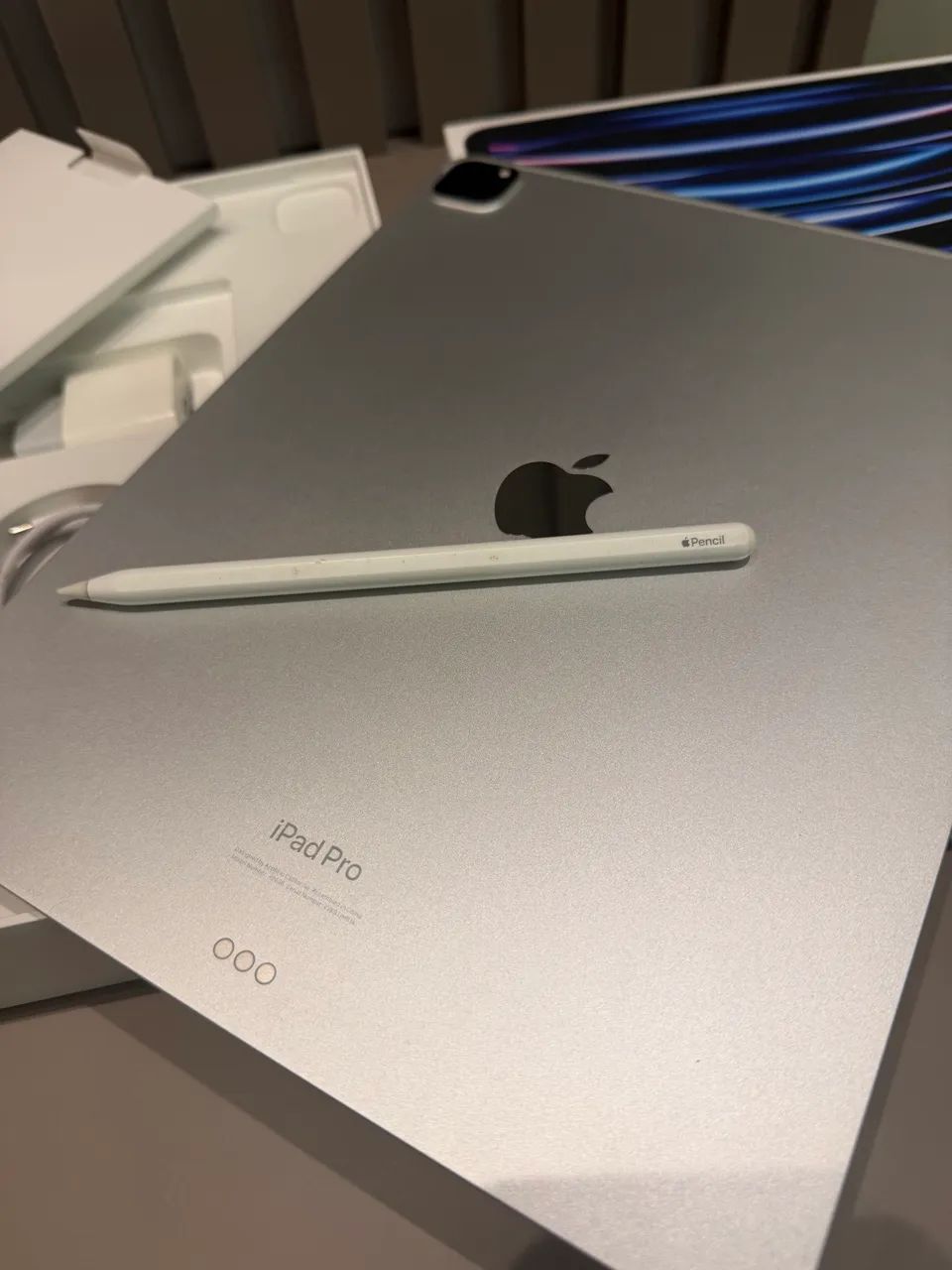 iPad Pro 12,9? 6 ª Geração M2 2TB Wi-Fi + Apple Pencil Original  - Foto 4