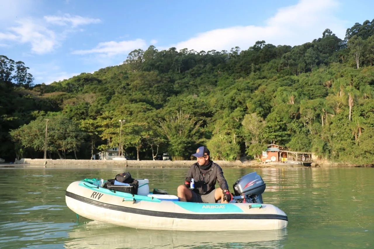 BOTE COM MOTOR 15hp 39horas - Foto 4