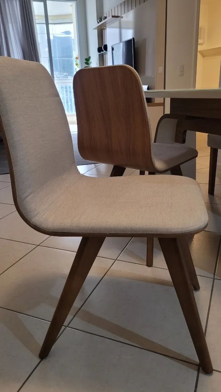 Conjuto de sala de jantar com mesa e aparador - Foto 5