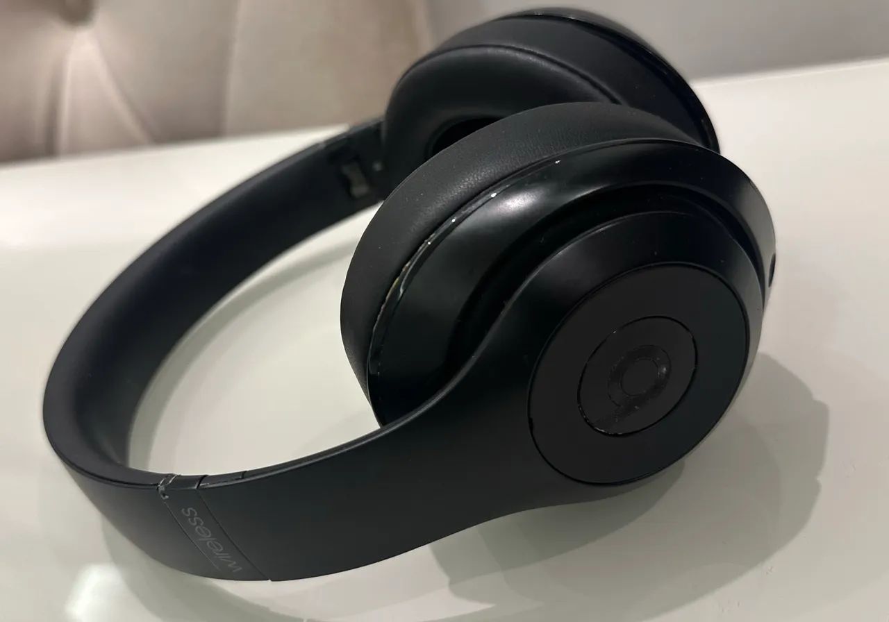 Fone Beats Studio Wireless - novíssimo  - Foto 2
