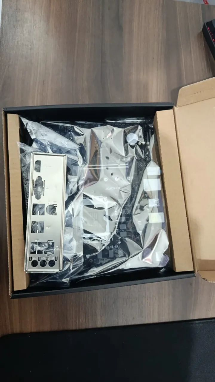 PLACA MÃE B760 MSI PRO E DDR4 - Foto 3