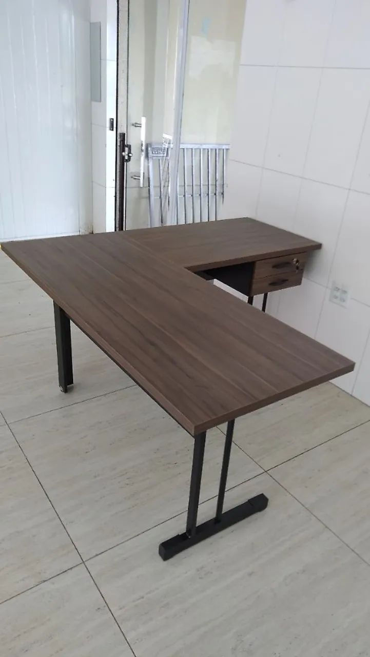 Mesa em L - Com Gavetas  - Foto 2