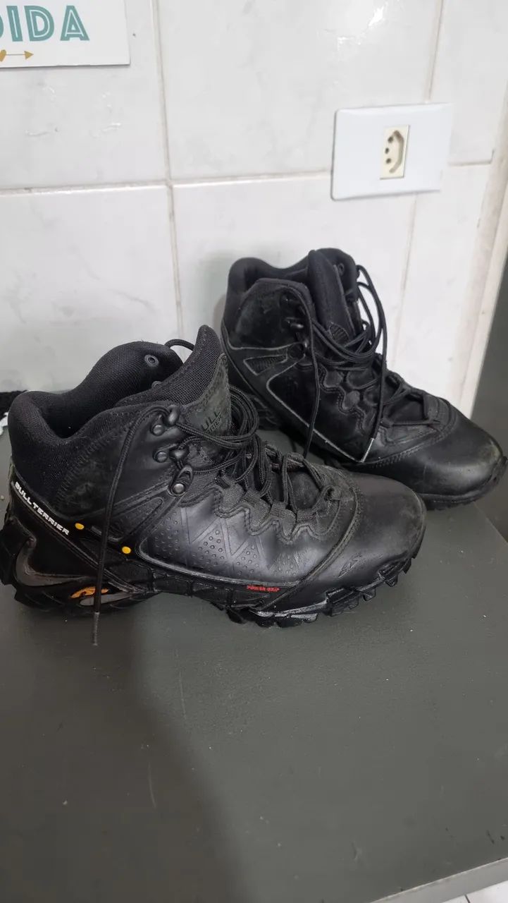 Bota 40 inteira  - Foto 4