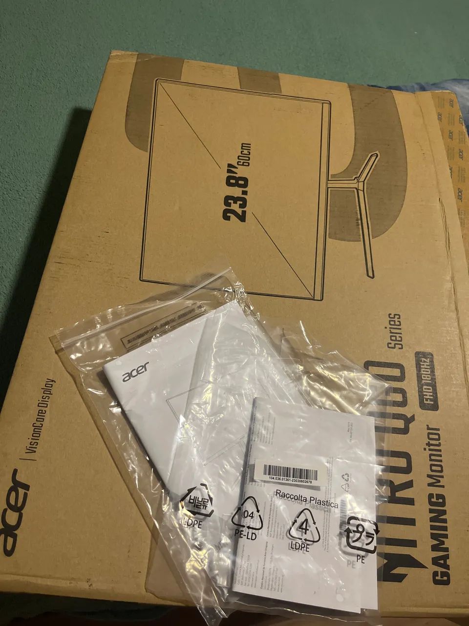 Monitor Gamer Acer Nitro 24? - QG240Y S3bip - Foto 4