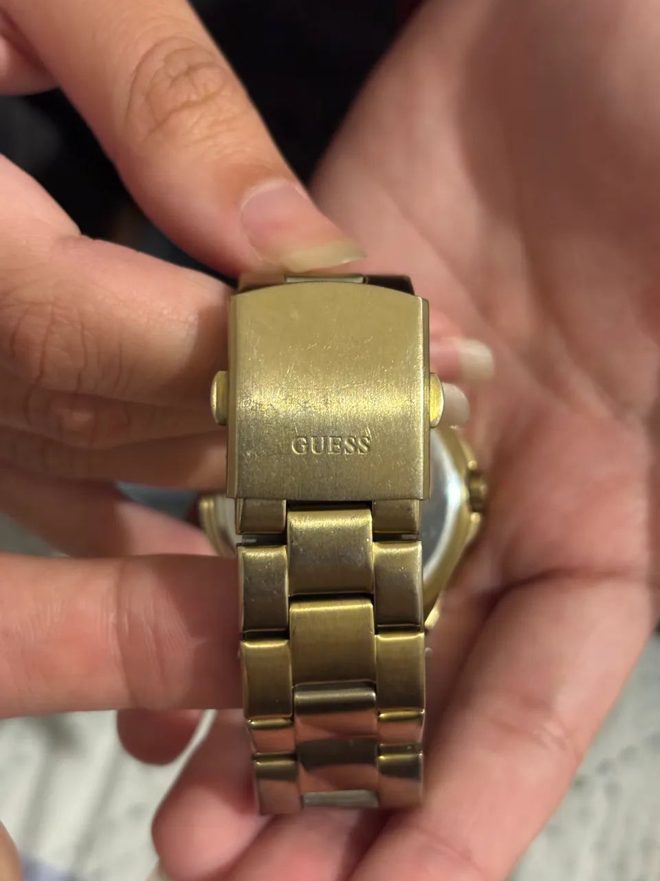 Relógio dourado GUESS - Foto 3