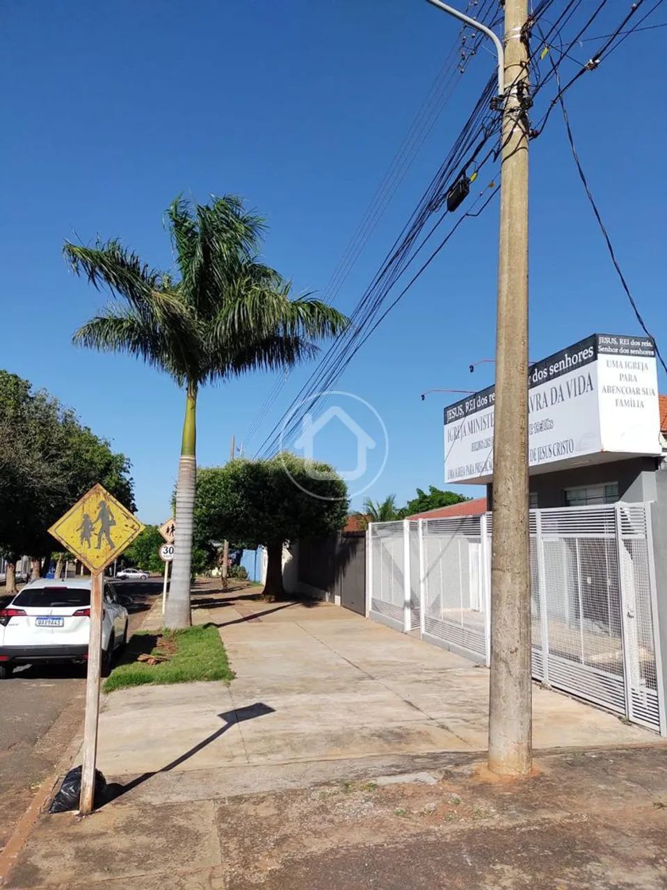EXCELENTE PONTO COMERCIAL NO JOCKEY CLUB.