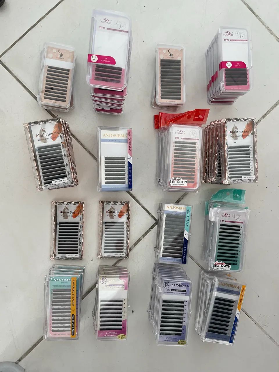 Caixinha de Fios - cílios / lash design 