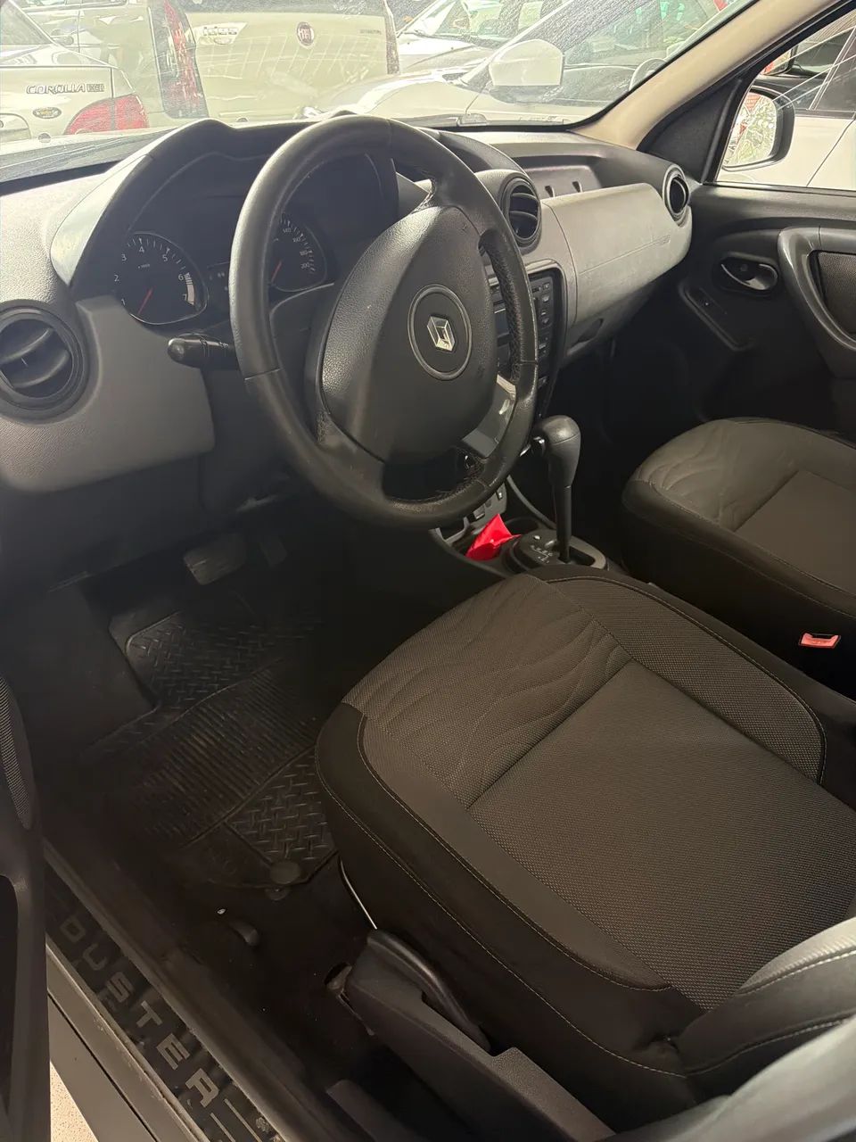 Renault Duster Dynamique 2.0 Hi-flex 16V Aut. 2014 - Foto 2