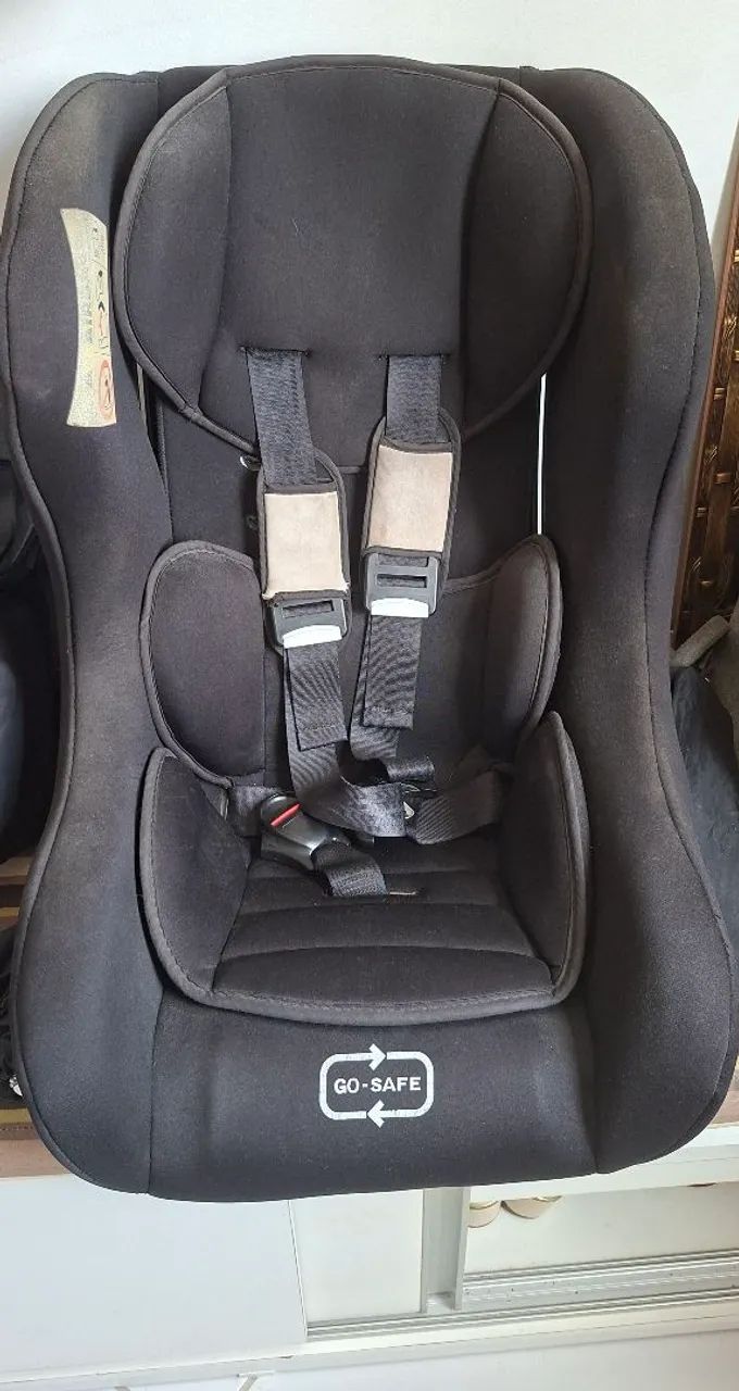 Cadeirinha de bebe para automóvel 