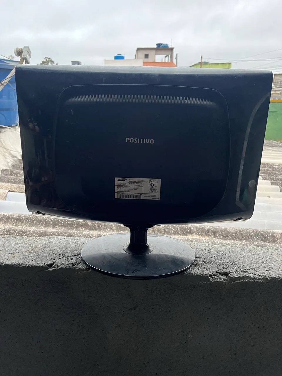 MONITOR 60HZ POR PREÇO EXTREMAMENTE BARATO - Foto 2