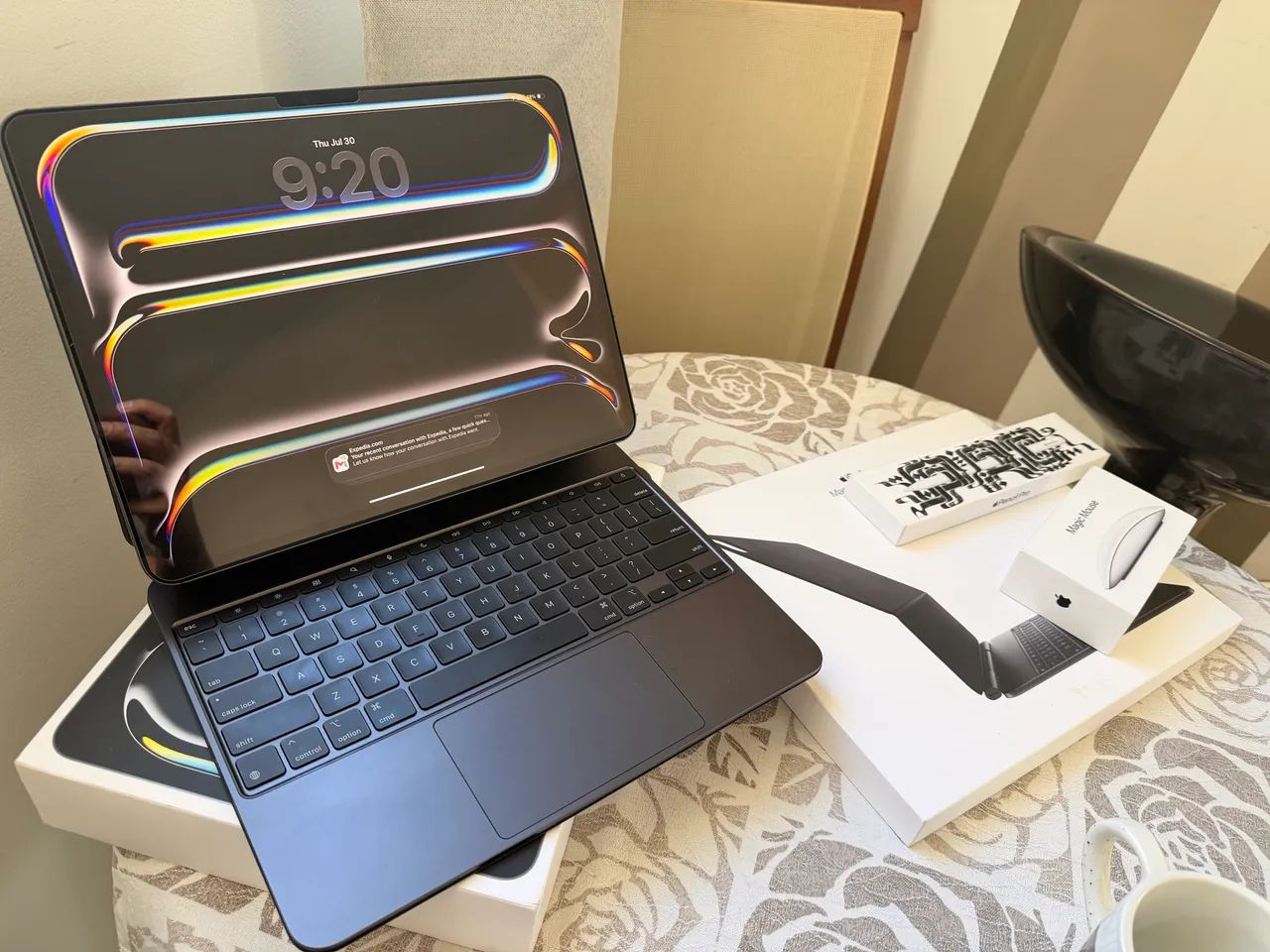 iPad Pro 13" (M4) 256GB Cellular (5G) + Magic Keyboard + Pencil Pro + Mouse - Garantia  - Foto 4