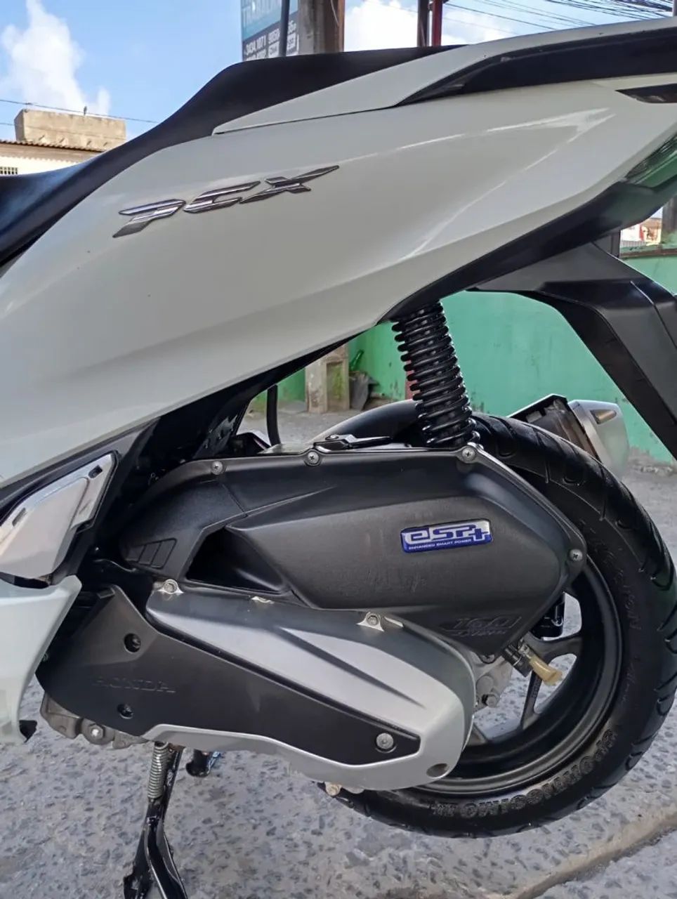 Honda PCX 160 só com 6 mil kms! - Foto 5