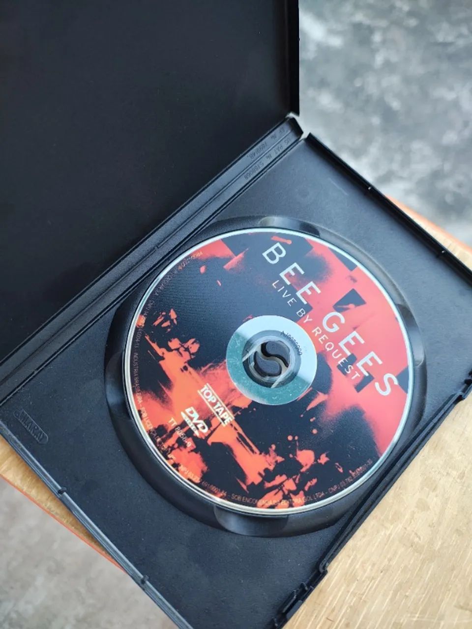 DVD Bee Gees - Live by Request - Foto 3