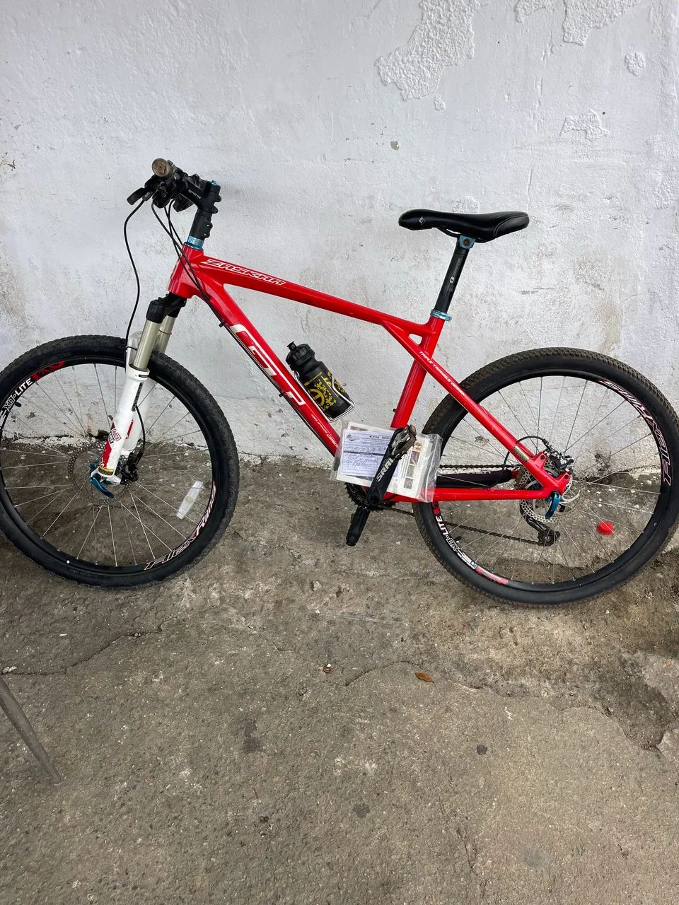 Bicicleta GT Zaskar carbon - Ciclismo - Piratininga, Niterói