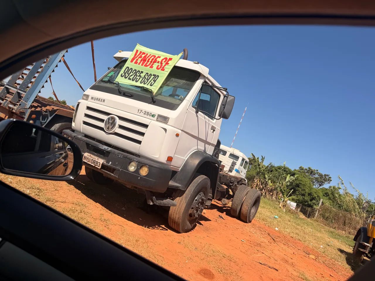 VENDE-SE CAMINHÃO FORD 17250 E WORKER