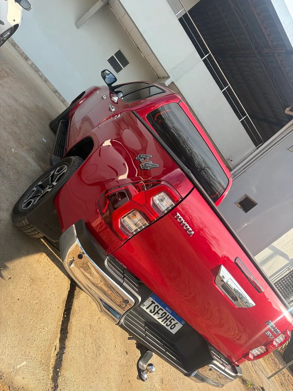 Toyota Hilux Hilux CD SRX 4x4 2.8 TDI 16V Diesel Aut. 2025