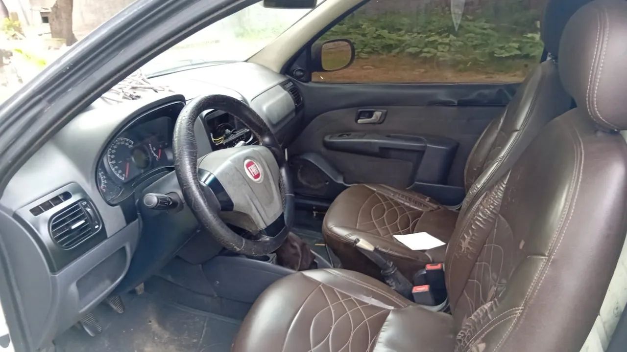 Fiat Strada Working 1.4 MPI Fire Flex 8V CS 2013 - Foto 5