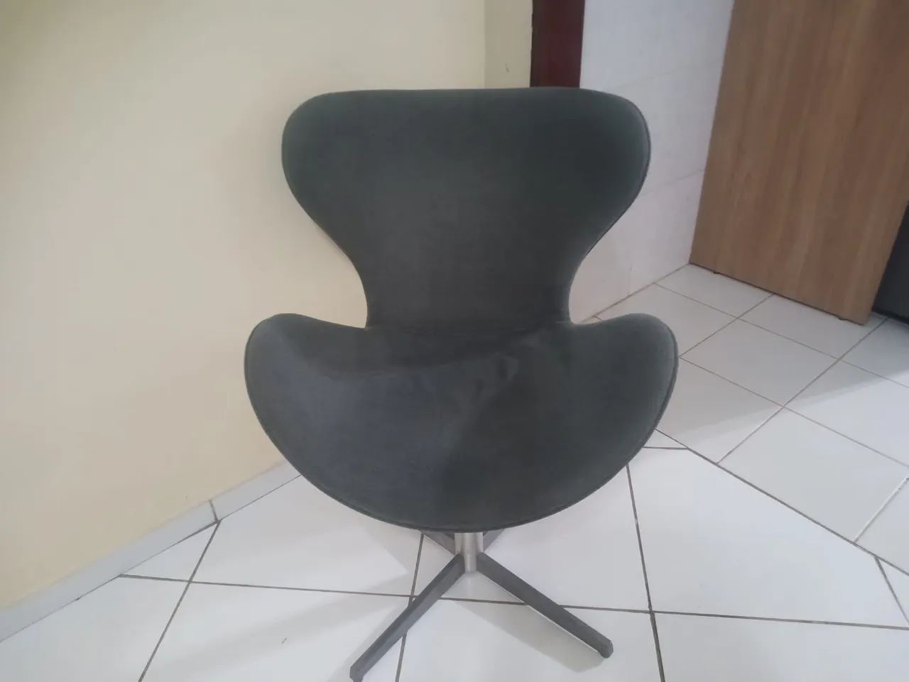 Cadeira Giratória de Sala 