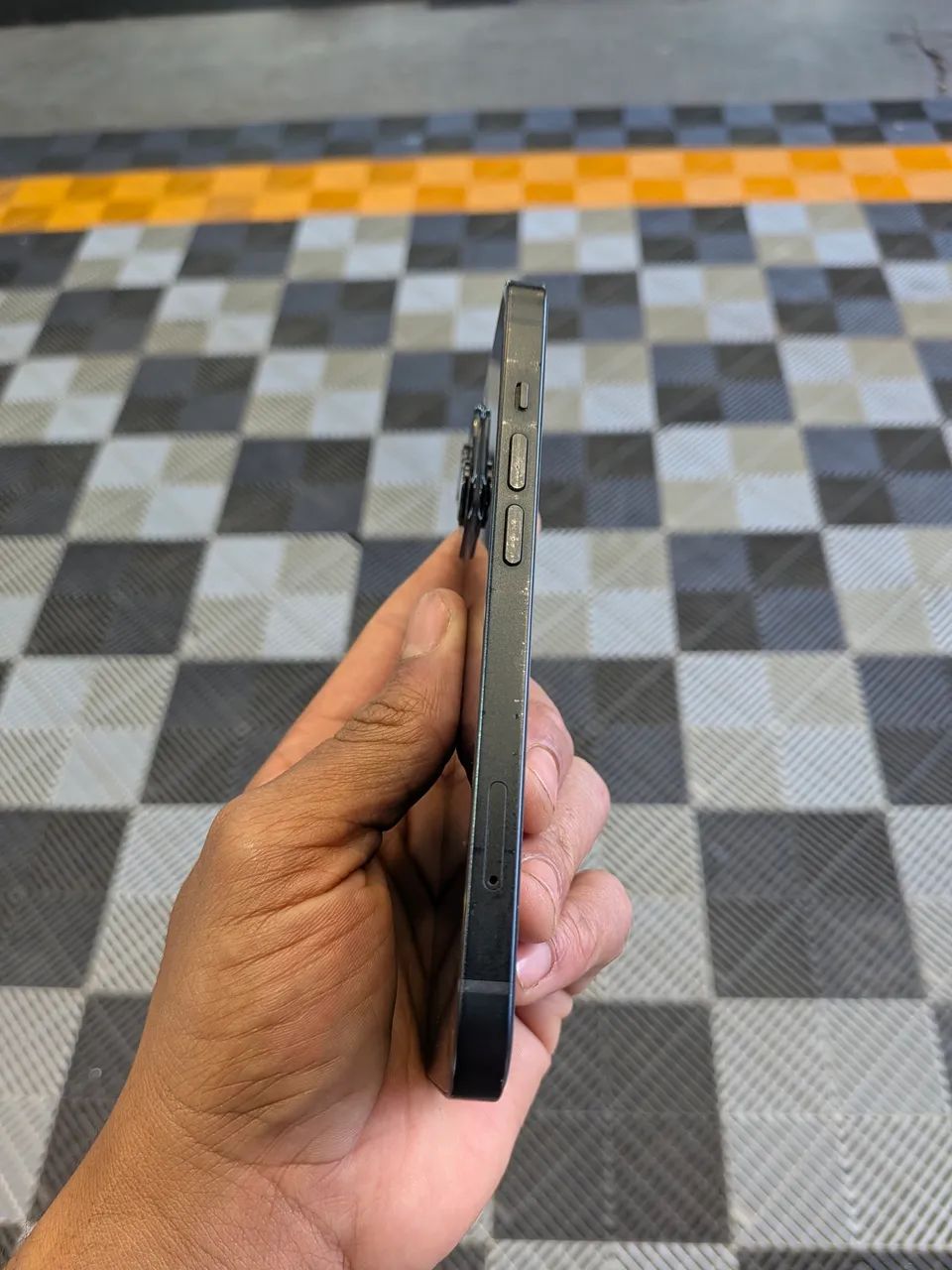 Vendo iPhone 14 - Foto 2