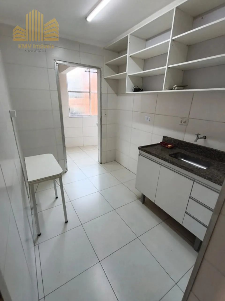 Apartamento amplo com perfeita distribuição e pronta para morar!! - Foto 4