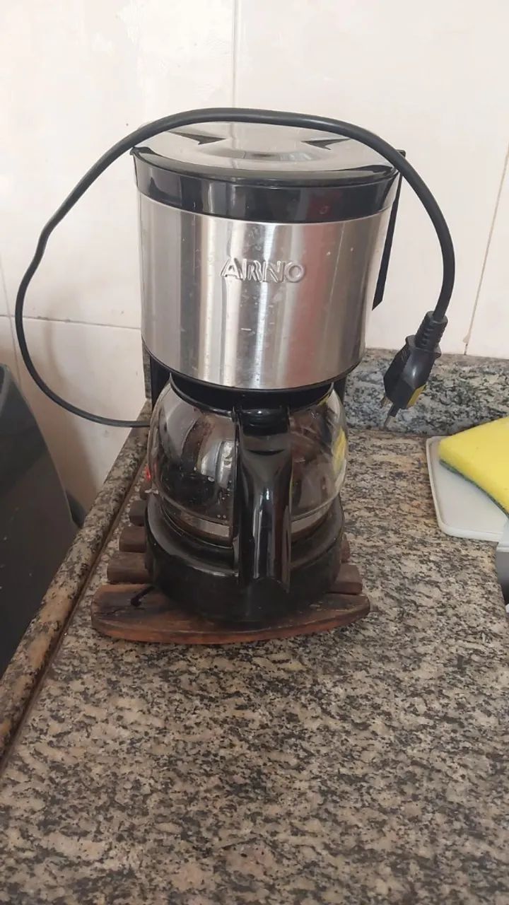 CAFETEIRA ARNO COM DEFEITO