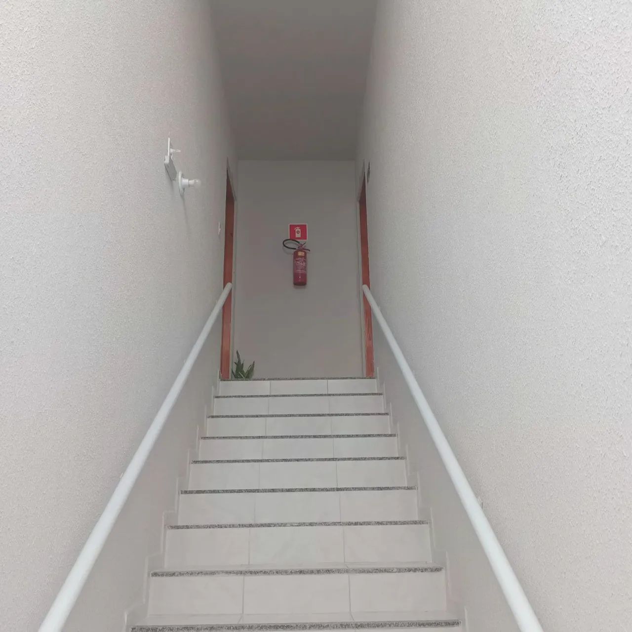 APARTAMENTO para alugar na cidade de ITAITINGA-CE - Foto 4