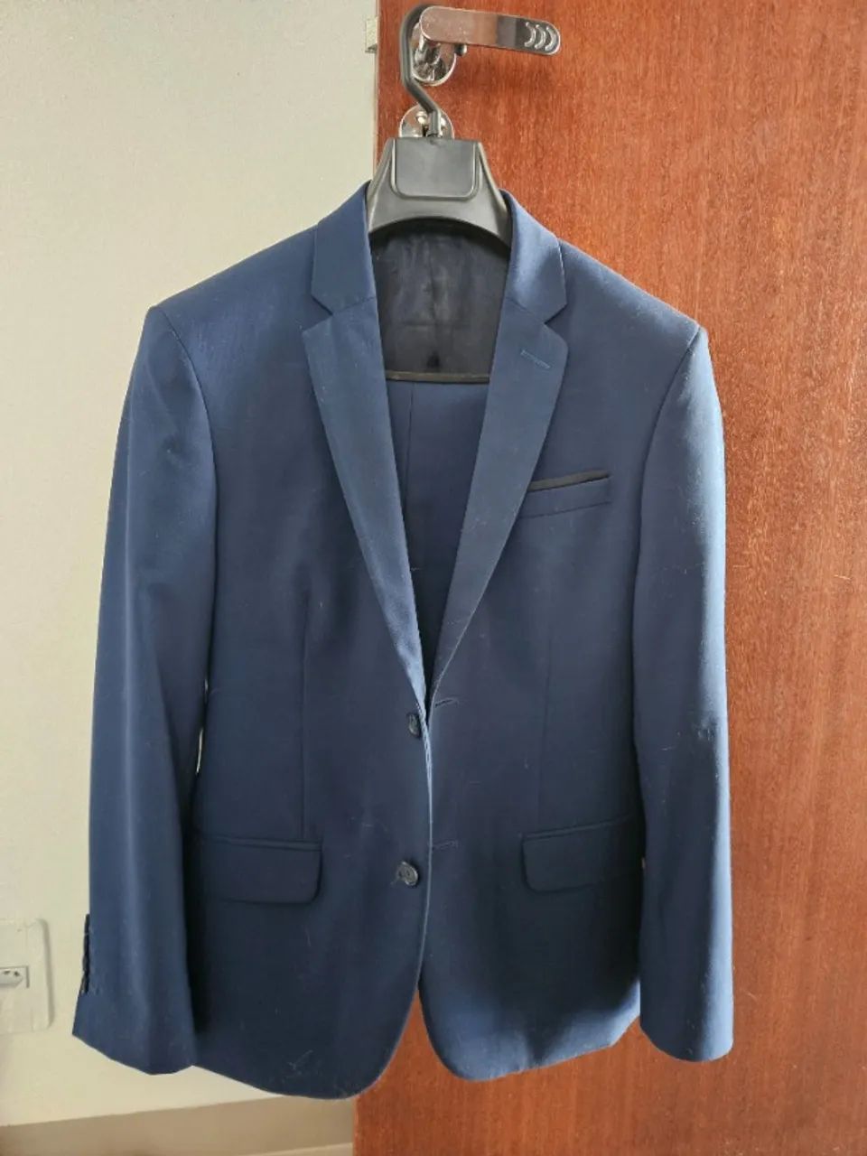 Terno Mazzini Super Slim (excelente estado)