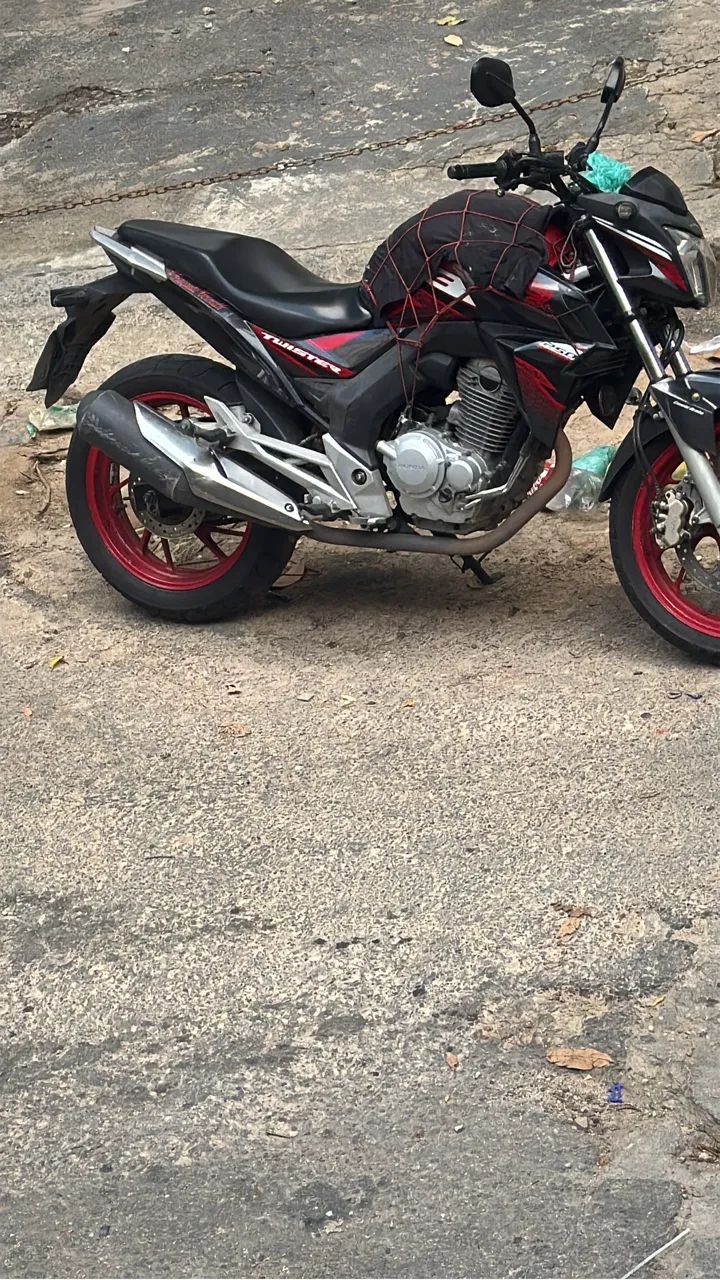 Cb Twister 