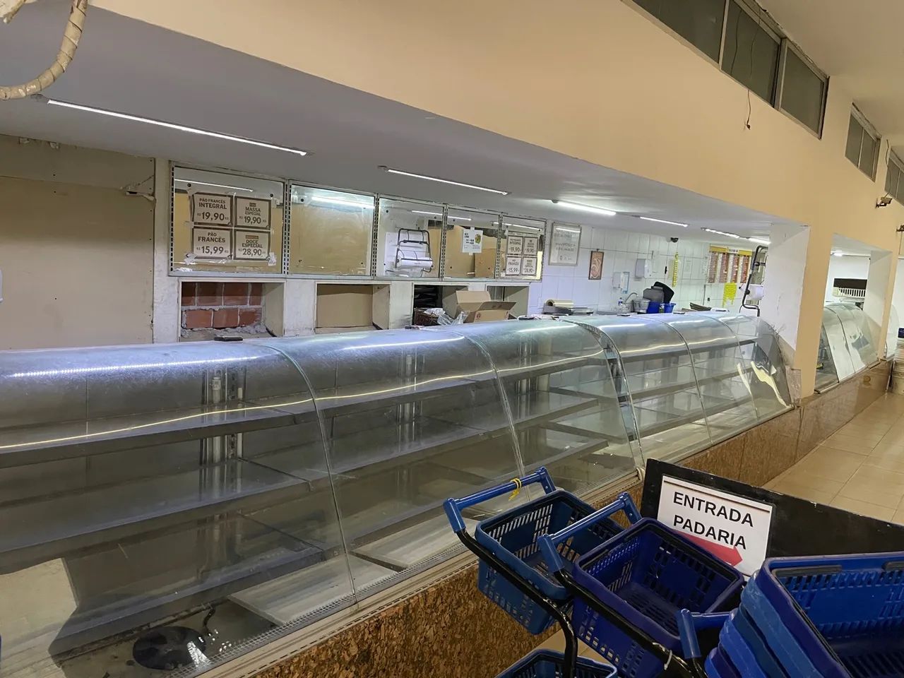 Balcoes padaria supermercado