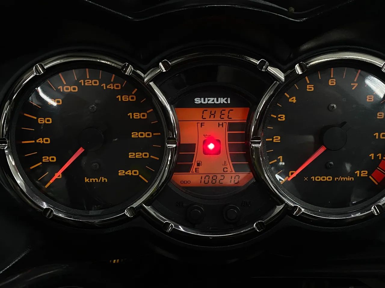 Suzuki DL 1000 V-STROM - Foto 2