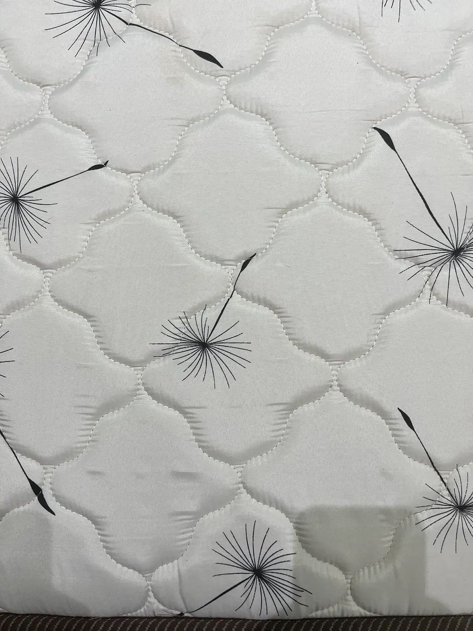 Cama Box Solteiro (Muito Conservada e Firme) - Foto 4