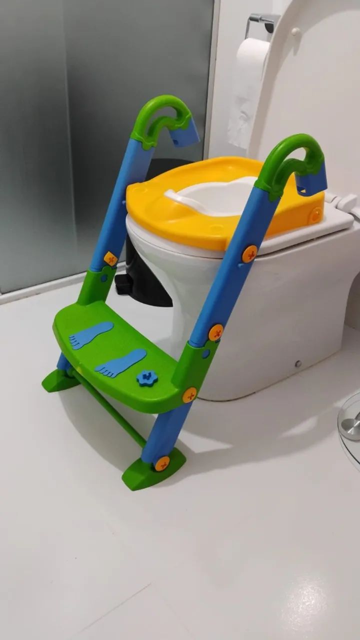 Troninho Redutor Assento Vaso Sanitário Infantil Com Escada 