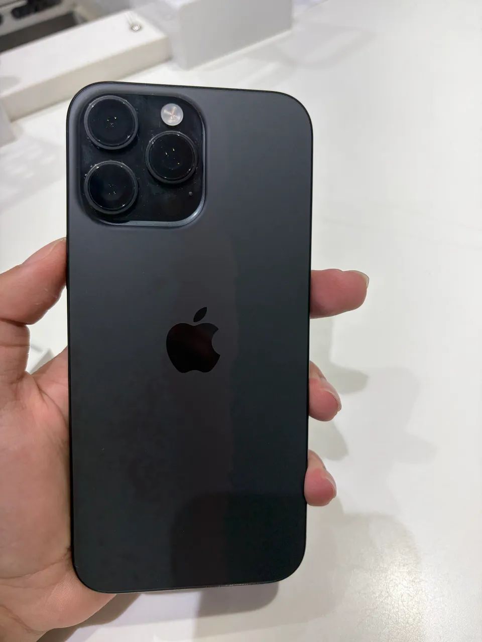iPhone 16 pro max 256 GB - Foto 2