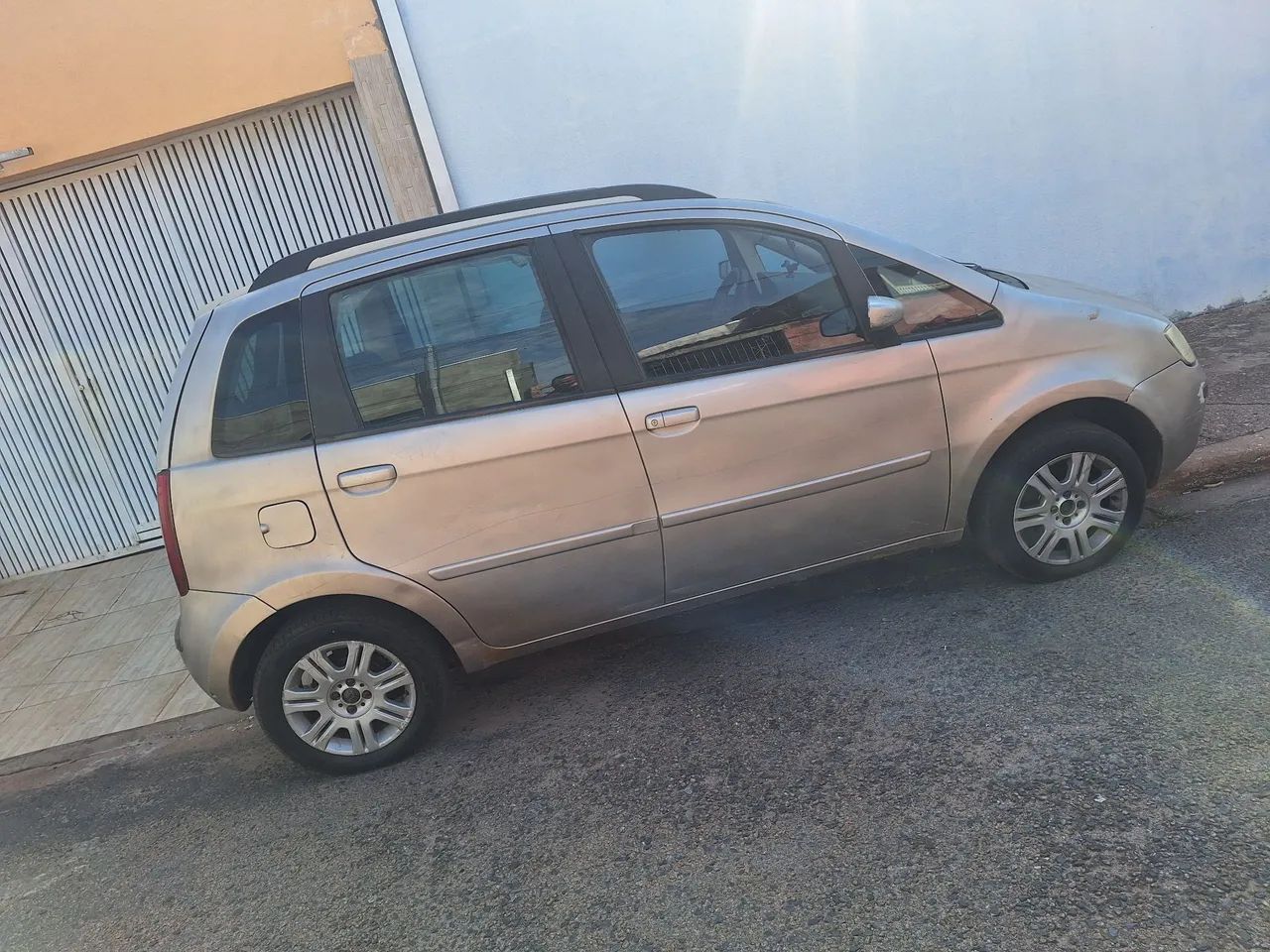 Fiat Idea ELX 1.4 MPI Fire Flex 8V 5P 2008 - Foto 2