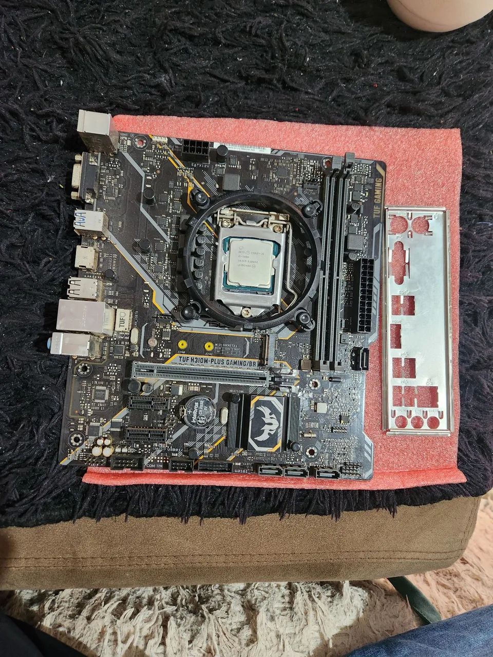 Kit Intel Core i5-8600 + ASUS TUF H310M-PLUS GAMING/BR - Foto 4