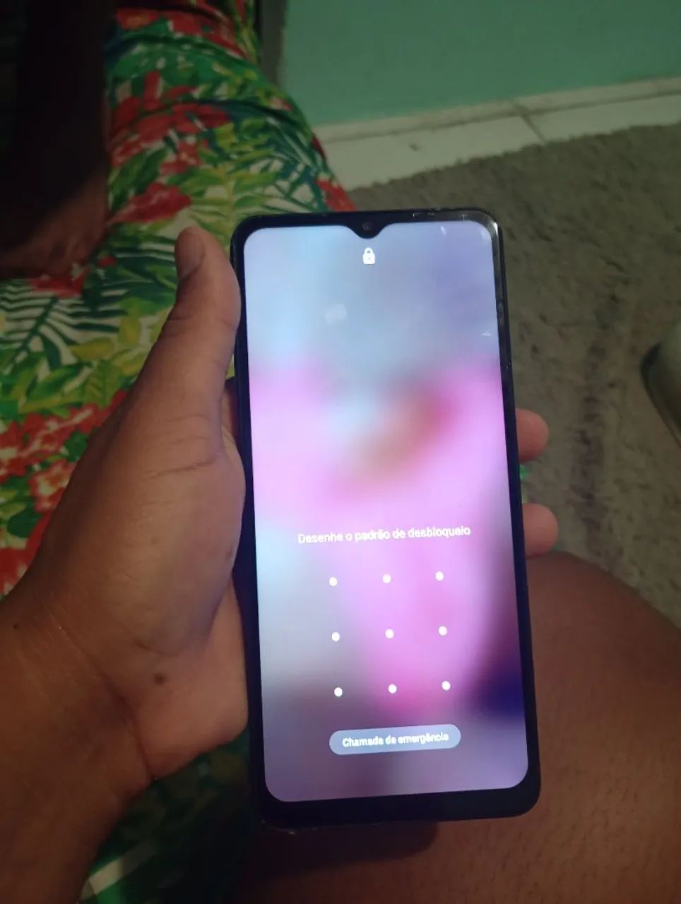 Vende-se esse celular 