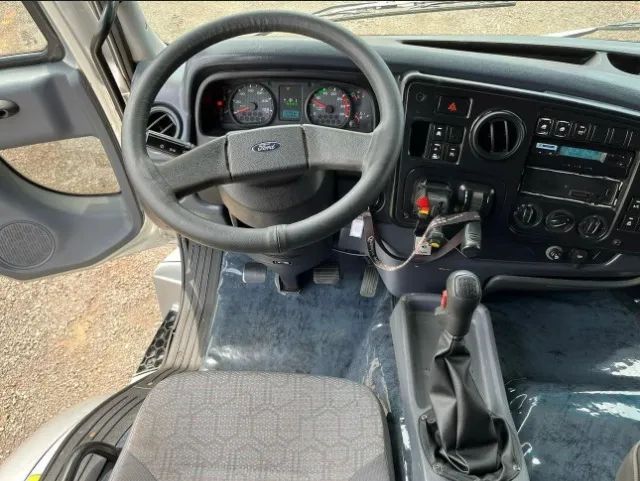 Ford cargo 2429L 6x2 - 2012 | Caçamba  - Foto 4