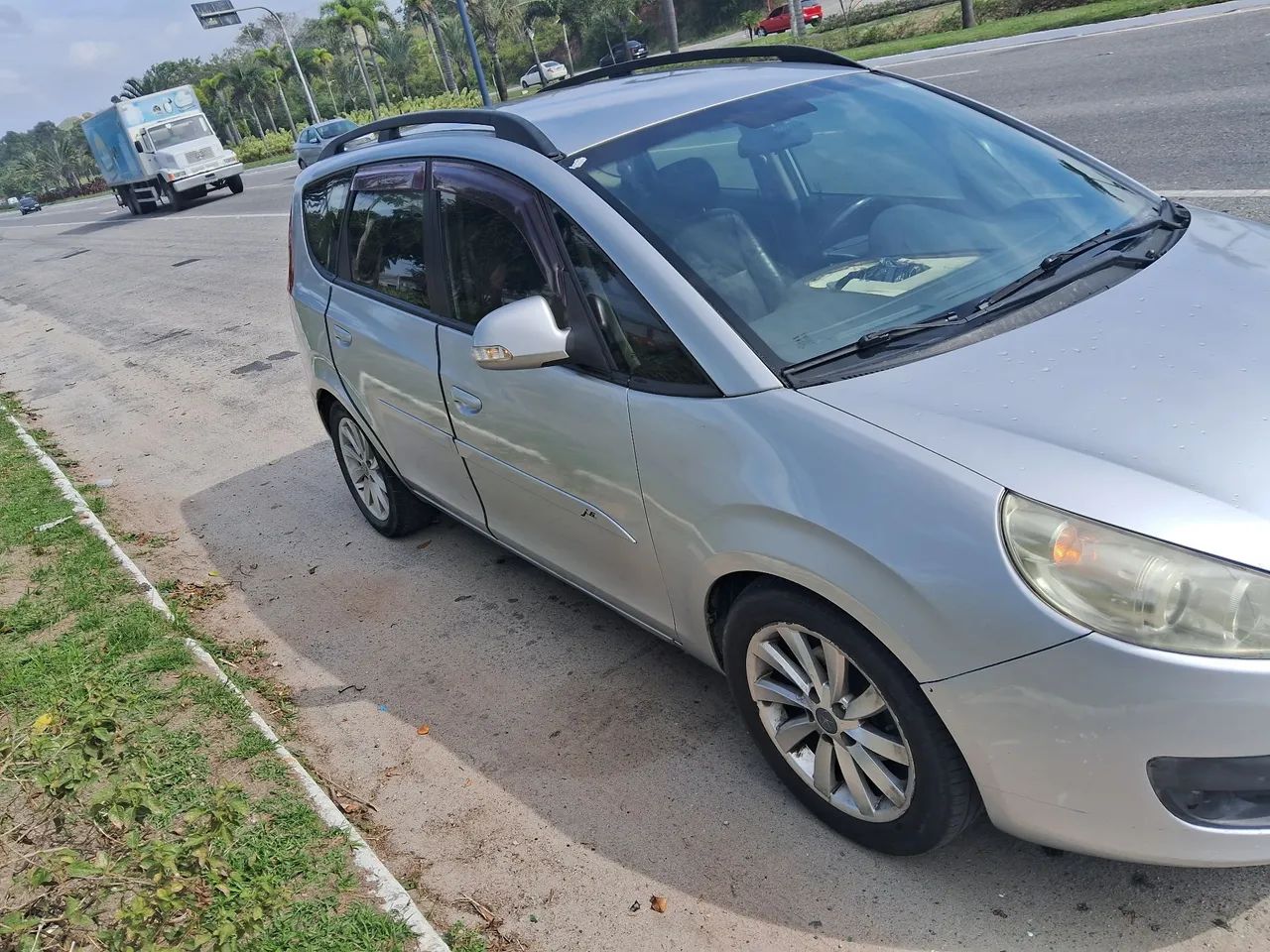 JAC J6 2.0 16V 5P Mec. 2012 - Foto 3