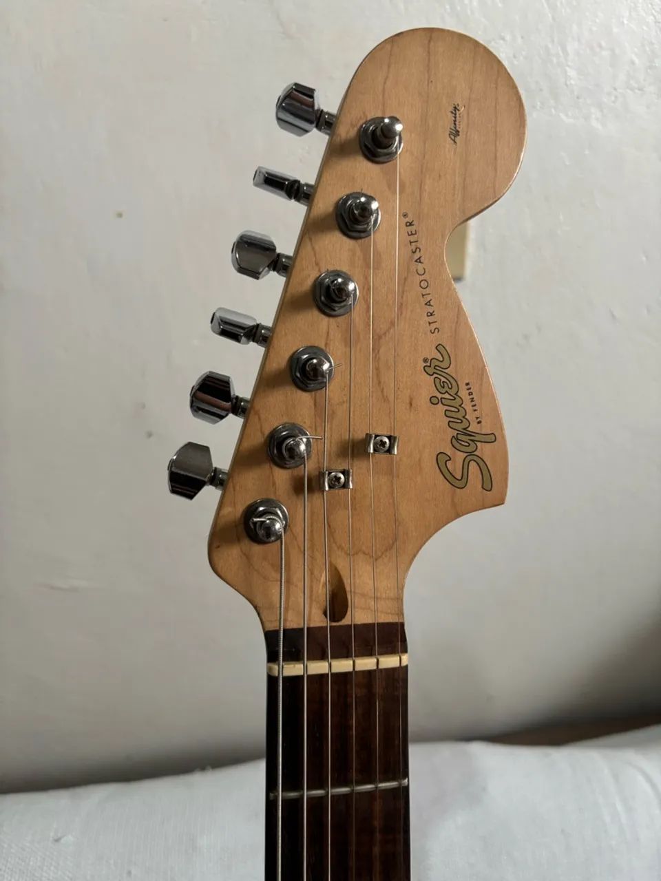 Guitarra Statrocaster Squier Affinity - Foto 4