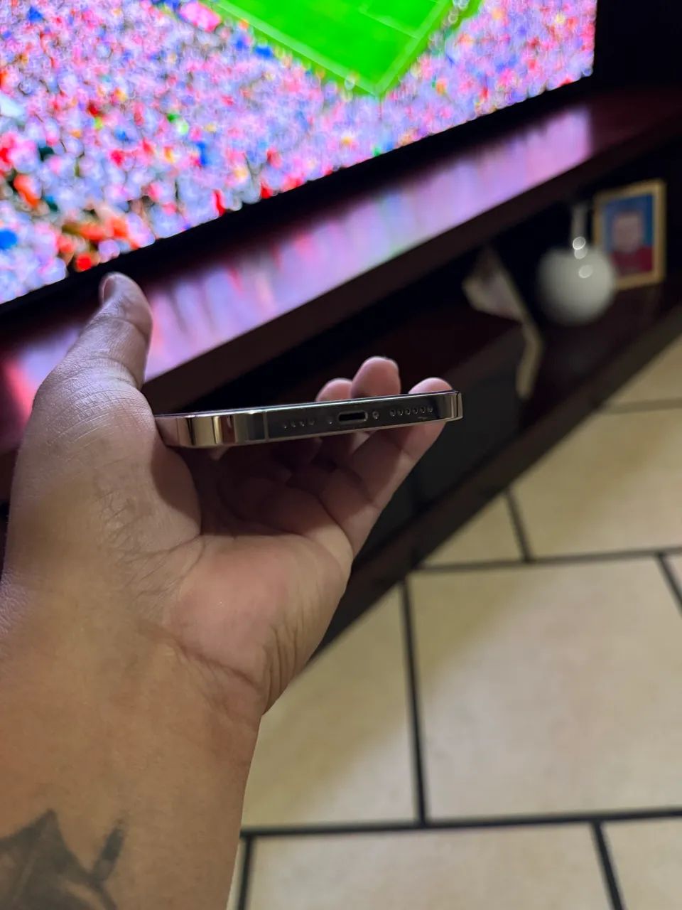 Vendo ou Troco IPhone 13 Pro Max de 128GB - Foto 4